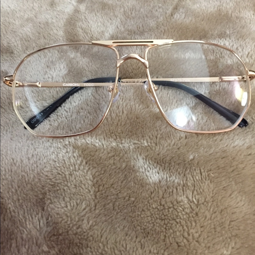 Non-prescription fashion eyeglasses